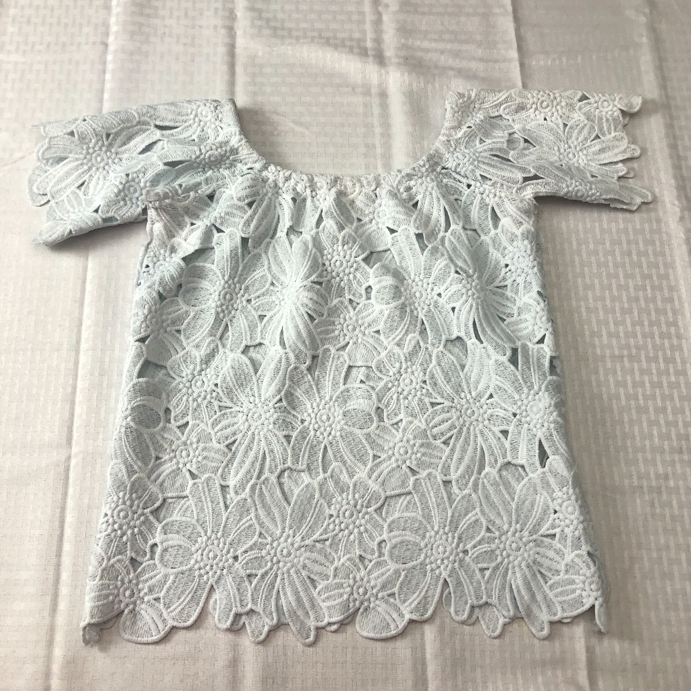 🦄2/$20 Dizzy Gal Floral Lace Romantic Boho Top - Picture 3 of 6